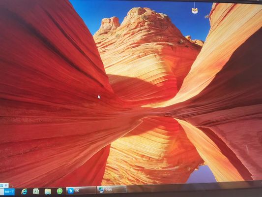 Bom preço 15.6 polegadas Industrial LCD Touch Screen Panel PC Com XDR OLED Display on-line